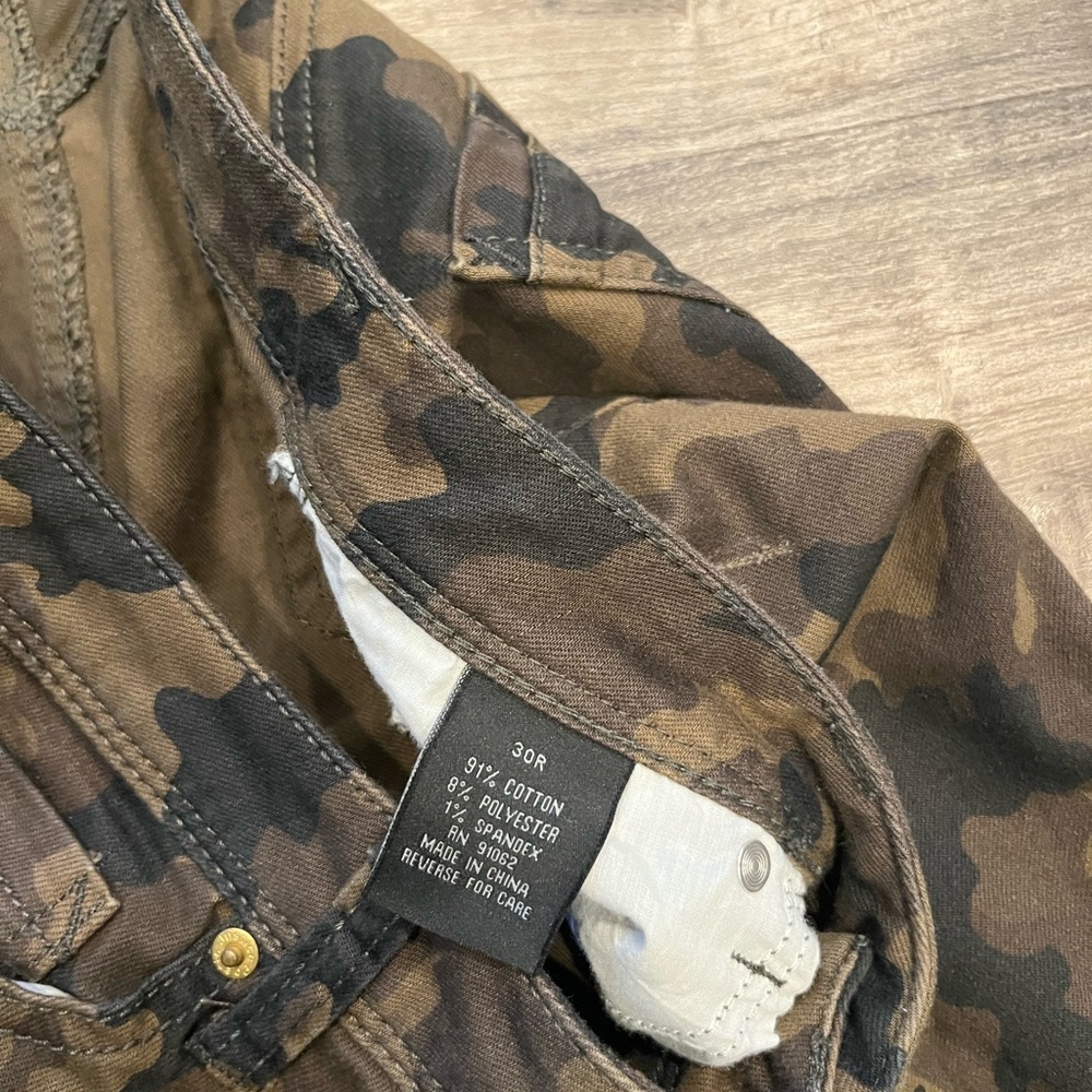 Poetic Justice Camouflage Patterned Skinny Jeans Womens Size 30R - Picture 9 of 10